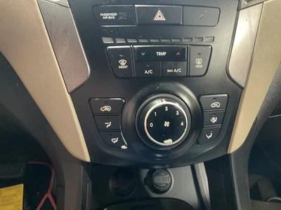 Calentador Climatizador Temperatura Control LWB Delantero Se Adapta a 13-16 SANTA FE 4886400 Foto 1 de 4