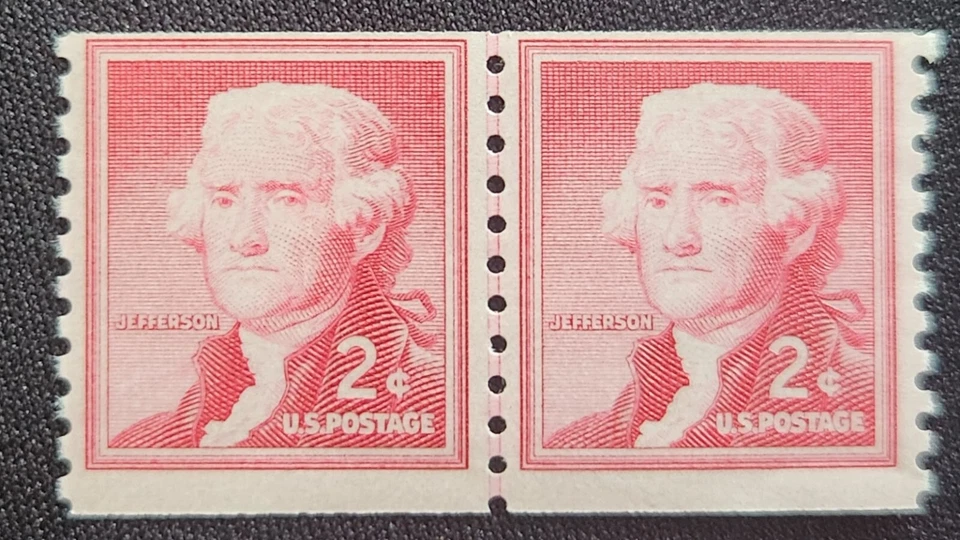 US Scott 1055 - Thomas Jefferson - MNH - 1954 Issue - Coiled Line Pair - Perf 10 - Image 1 of 1