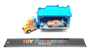 Disney Pixar Cars JUNE FASTER HAULER & RYAN "INSIDE" LANEY Loose - Picture 1 of 17