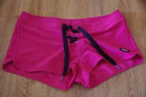  Roxy Morning Board Shorts in Fushia Pink - Short Leg - Large - Pink - Beachwear