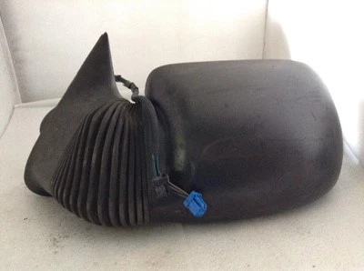 2003 2004 2005 2006 Chevrolet Gmc Suburban Left Side Power Mirror OEM #A202 - Image 1 of 4