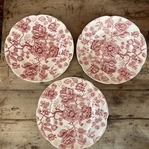 Vtg Johnson Brothers English Chippendale Red Floral 10” Dinner Plate Set Of 3 - Picture 1 of 7