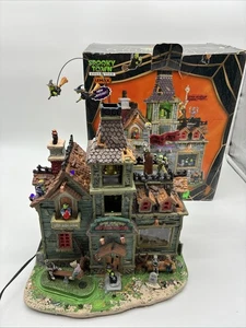 Lemax Spooky Town Little Monsters' School House 05017 mit Box getestet LESEN - Bild 1 von 20