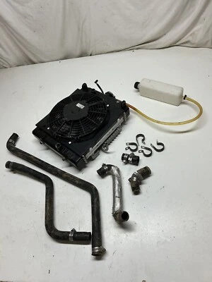 16 Arctic Cat 700 HDX XT 2016 doble ¡bueno! Ventilador radiador enfriador de aceite Res líneas montaje Foto 1 de 4