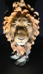 VERONESE DESIGN Figurines Sculpture King Of The Beasts  Art  13” Tall - Picture 1 of 11