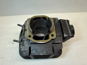 1977 Yamaha RD400 RD 400 Twin Motorcycle Engine Cylinder right Jug Barrel OEM - Picture 1 of 10