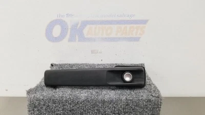 15 MERCEDES BENZ G63 AMG W463 REAR CARGO AREA EXTERIOR DOOR HANDLE BLACK TEXTURE - Image 1 of 4