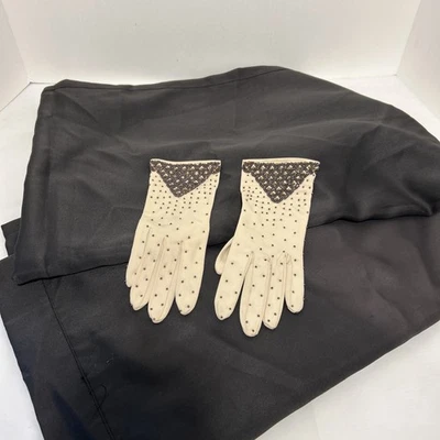 Guantes de vestir de nailon tostado con cuentas 1960 de colección Pinup Glam Hollywood nuevos con etiquetas talla 7 Foto 1 de 4
