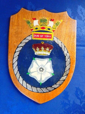 VINTAGE HMS DUKE OF YORK SHIP CREST PLAQUE HAND MADE/PAINTED REDUCING COLLECTION - Image 1 of 2