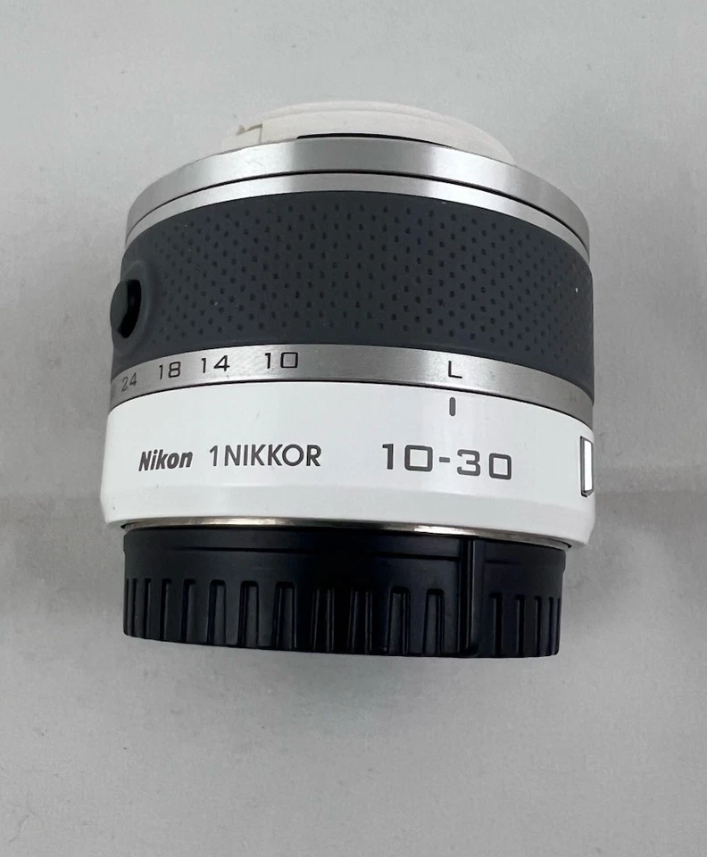 Nikon 1 Nikkor 10-30mm f/3.5 --5.6 VR White Lens Sold As-Is, Not Functional - Image 1 of 1