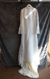 Vintage 70er Jahre Elfenbein bescheiden Blumen Perlen bestickt Spitzenmuster Brautkleid - Bild 1 von 15