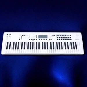 Korg Kross 2 SC White 61-Key Keyboard Synthesizer Tested/working - Picture 1 of 4