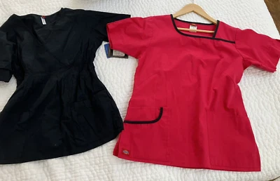 Lot of 2 Dickies Women S S/S V Neck Medical Scrub Top 1 NWT 1 EUC Hot Pink Black - Image 1 of 4