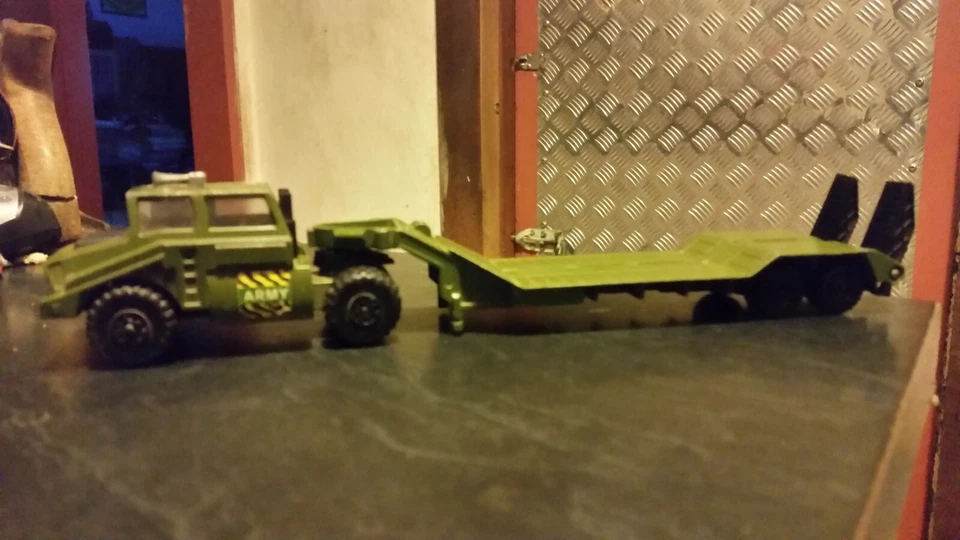 matchbox battle kings tank transporter super kings - Image 1 of 4