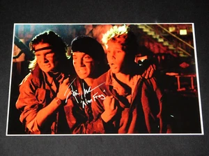LOST BOYS JAMISON NEWLANDER "FROG BROTHERS" SIGNED 12X18 PHOTO HORROR!! - Picture 1 of 1