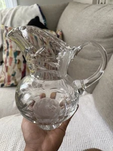 WUNDERSCHÖNER ALTER SCHWERER KRISTALLKRUG, GESCHLIFFENES GLAS, APPLIZIERTER GRIFF - Bild 1 von 7