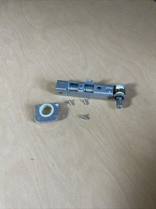 NEW! Genuine Frigidaire Electrolux Refrigerator Lower Door Hinge Closer Set LEFT - Picture 1 of 2