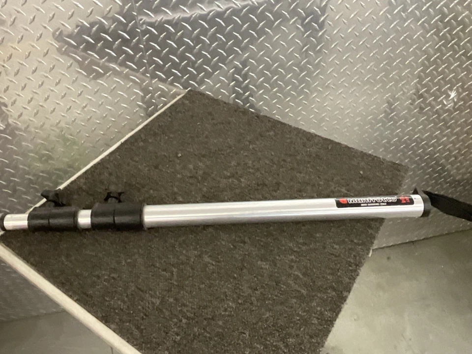 Manfrotto Art 134 Monopod – Lightweight Telescopic Tripod Support - Image 1 of 4