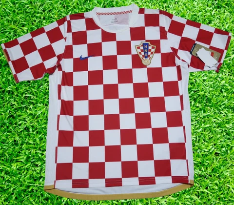 Croatia Soccer Jersey Football Shirt 100% Original Size L World Cup 2006 Home Cover