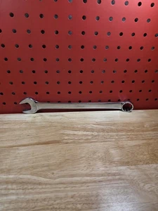 Snap-on OEXM210 21mm Flank Drive 12-Point Standard Combination Wrench - Picture 1 of 24