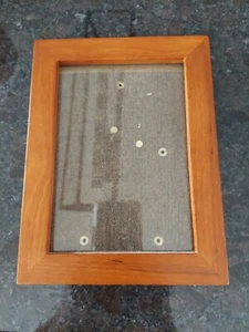 WALNUT COLOR WOOD FRAME WITH GLASS 5×7 PICTURE TABLE TOP OR WALL - Picture 1 of 3