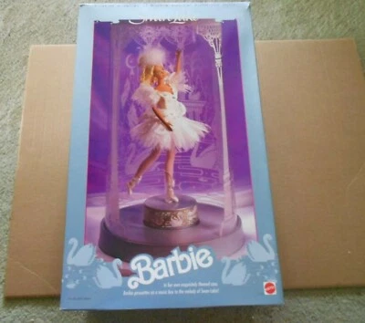 Muñeca Barbie Lago de los Cisnes 1991 solo en caja. Sin muñeca, soporte, base o globo terráqueo.  Foto 1 de 4