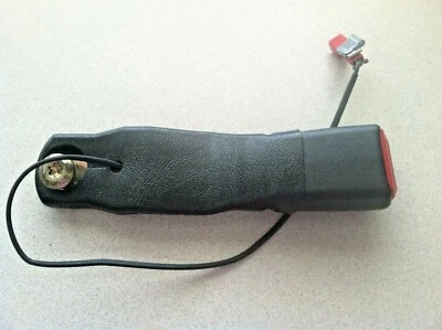 98-03 MERCEDES-BENZ ML320 ML430 ~  FRONT SEAT BELT BUCKLE CLOSURE ~  A1638600669 - Image 1 of 4