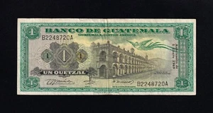 F.C. GUATEMALA , 1 QUETZAL 1969 , B/C+ ( FINE+ ) , SUCIO , P.52f . - Picture 1 of 2