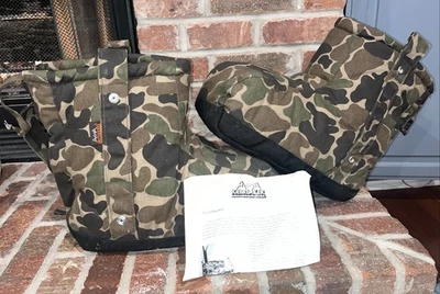 Vintage ICEBREAKER Camo Treestand Hunting INSULATED BOOT COVERS Size M + Strap - Image 1 of 4