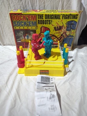 Rock 'Em Sock 'Em Robots Mattel Original Robots Fighting Game 2019 Working - Image 1 of 4