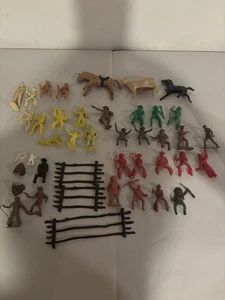 43 figuras vintage de vaqueros y caballos occidentales Louis Marx 1960 sin marca 54 mm - Imagen 1 de 7
