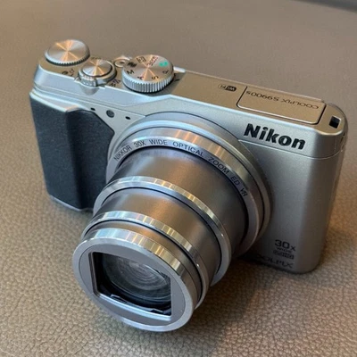 Nikon COOLPIX S9900s Digital Camera 16 MP 30x Optical Zoom Built-In Wi-Fi Silver - Image 1 of 4