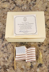 Lenox Swarovski USA FLAG ORNAMENT 2002 Blue & Red Crystals Patriotic COA - Picture 1 of 6
