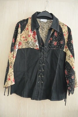 Schicke Bluse 3/4-Arm mit Schnürung in schwarz von Nice Day, Gr. S/M - Bild 1 von 2