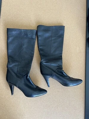 Nina Womens Black Genuine Leather Narrow Toe Heeled Boots Size US 6? FLAWED - Image 1 of 4