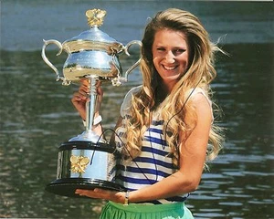 Victoria Azarenka Australia Open Champs Tennis 8x10 Photo Signed Auto - Picture 1 of 1