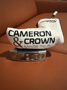 Scotty Cameron & CROWN Newport M2 33 in Putter Right Handed with Head Cover - Picture 1 of 6