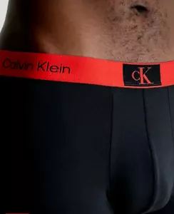 Neu Calvin Klein CK96 Baumwolle Low Rise Hipster Trunks, rotes Band, Small - Bild 1 von 4