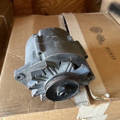 Factory Delco Remy Alternator 1100834 Date 9K21 1969 Chevy Chevrolet Camaro Nova - Изображение 1 из 2