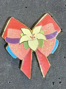 Disney Loungefly Glitter Princess Bows Pin Mulan - Picture 1 of 2