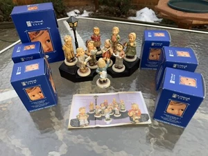 Goebel Hummel Kinder Choir Complete Set of 9 Children 2 Black Bases & Lamp Post - Picture 1 of 5