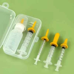 Newborn Kitten, puppy Feeding Set - Pet Nursing Bottle and Milk Feeder - Picture 1 of 7
