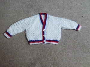 B.N.HAND KNITTED-WHITE CARDIGANWITH RED, WHITE & BLUE EDGING NEWBORN-BABY BOY - Picture 1 of 1