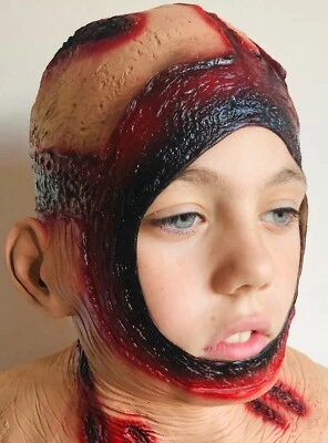 Kinder Jason Voorhees Blutig Kapuze Maske Latex Halloween Offen Gesicht Kostüm - Bild 1 von 3