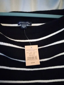 America Eagle Women's Black and White Stripe Sweater Size Small EUC - Picture 1 of 2
