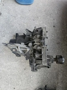 Clio 1.8 16v Cambio - Picture 1 of 1