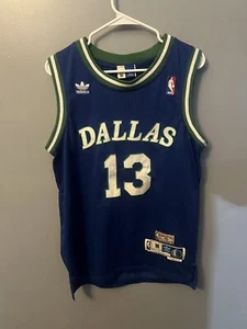 Adidas Hardwood Classics Dallas Mavericks Steve Nash Jersey Size M Length + 2 - Picture 1 of 4