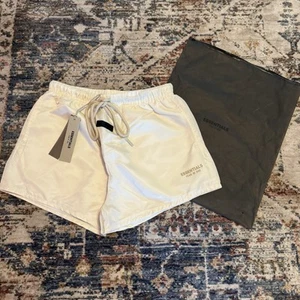 Essentials Fear Of God Nylon Running Shorts Cloud Dance Size XS - Picture 1 of 7