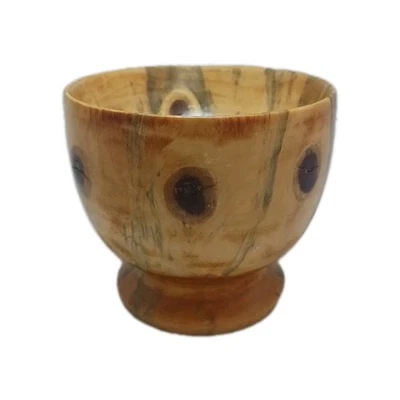 Cuenco vintage de pino de Norfolk Island torneado a mano firmado por Fought 2009 Foto 1 de 4