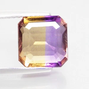 3.45 Cts SHIMMERING (9 x 8 mm)EMERALD CUT BOLIVIA TOP BI-COLOR AMETRINE GEMSTONE - Picture 1 of 7